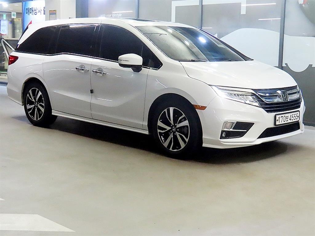 Honda Odyssey 2020 Blanco - Importación desde Corea - HF Imports Iquique - Foto 1