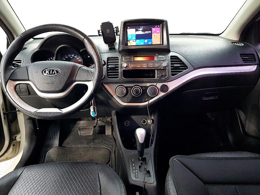 KIA Morning - Vista 5
