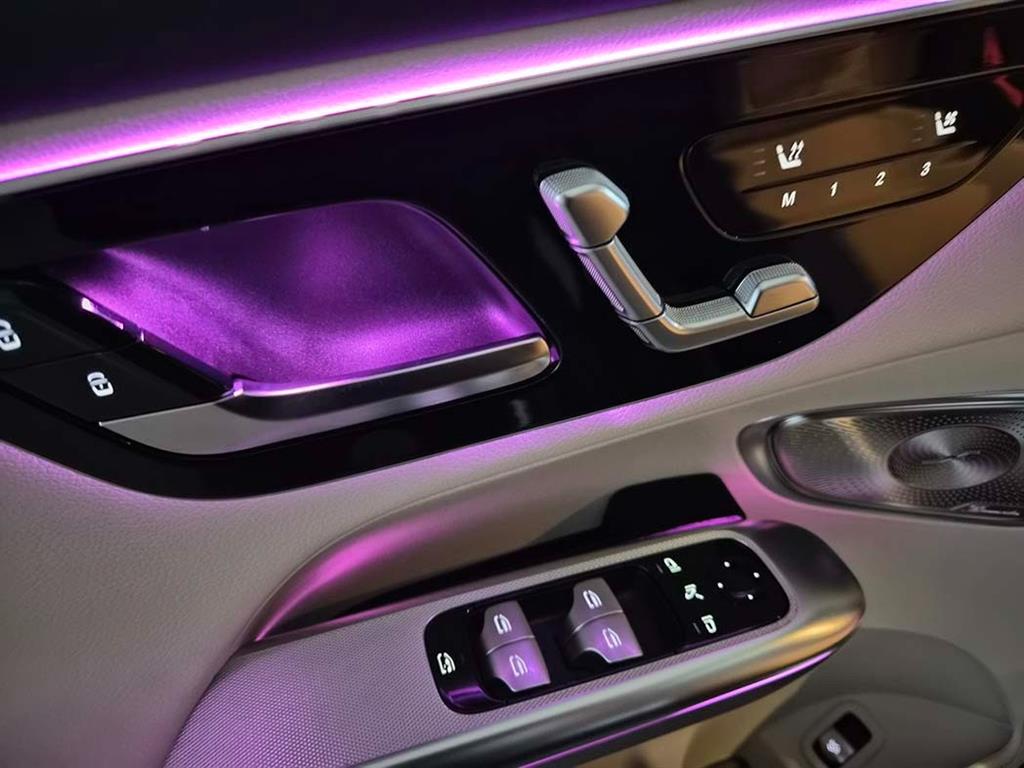 Mercedes Benz GLC Class - Vista 12