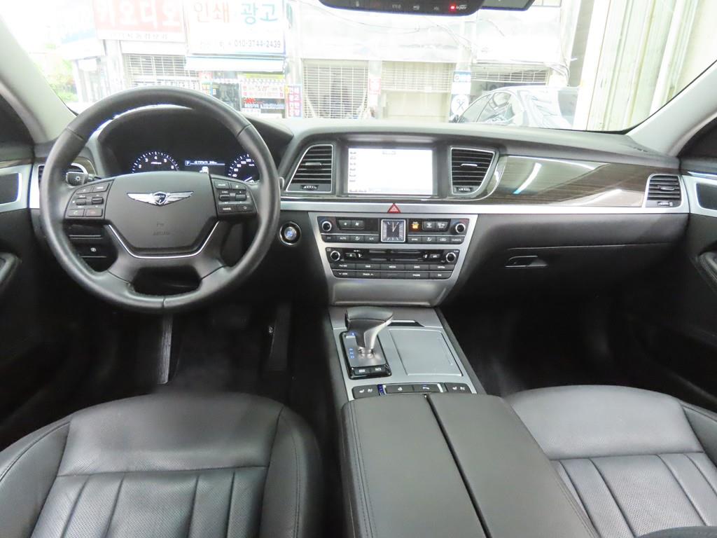 Genesis G80 - Vista 7