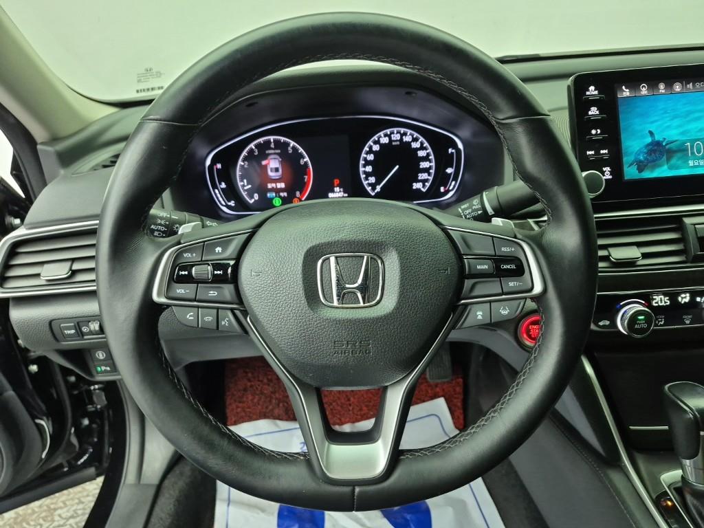 Honda Accord - Vista 9