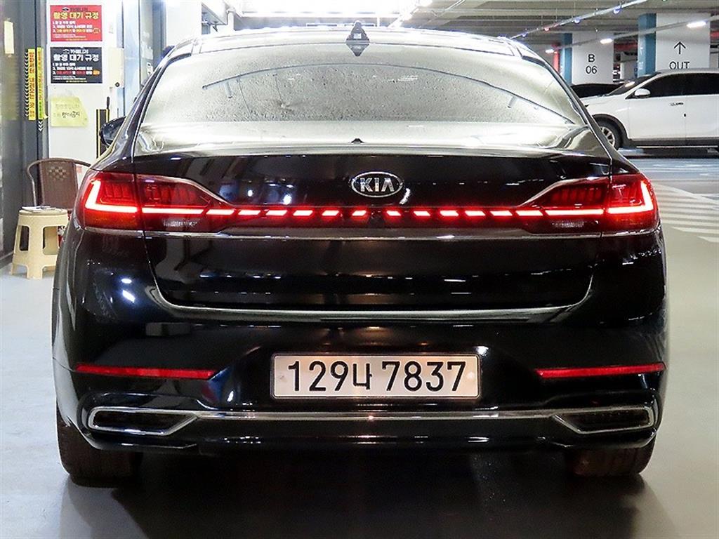 KIA K7 - Vista 5