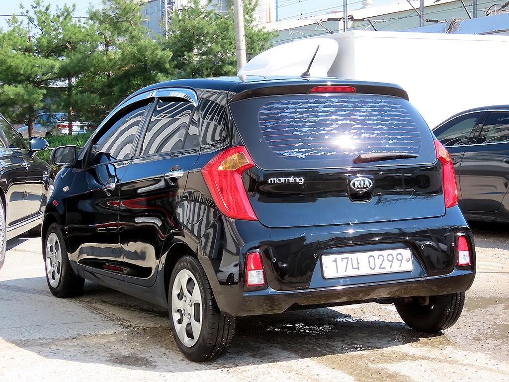 KIA Morning - Vista 3