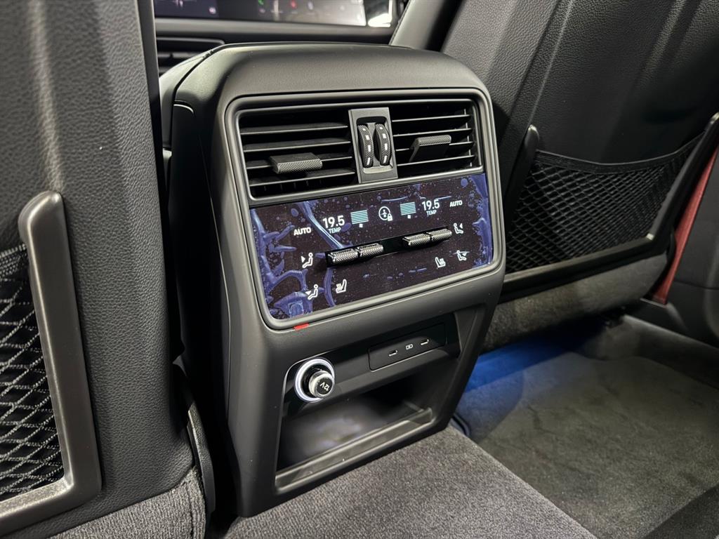 Porsche Cayenne - Vista 12