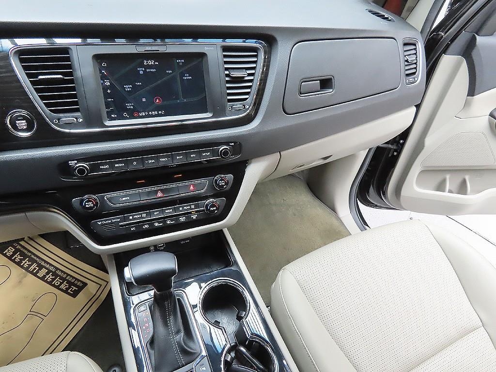 KIA Carnival 2019 Negro - Importación desde Corea - HF Imports Iquique - Foto 7