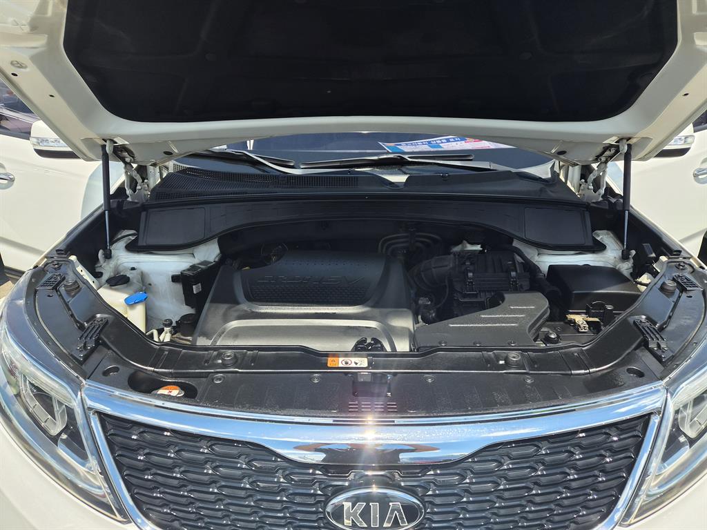 KIA Sorento - Vista 6