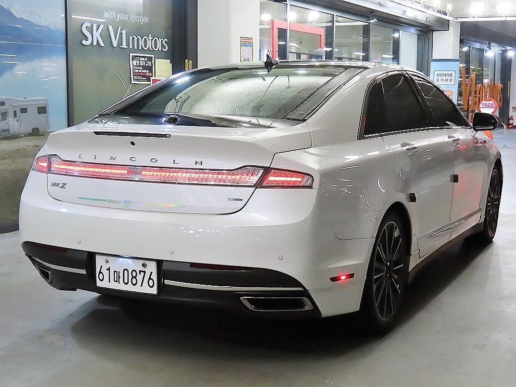 Lincoln MKZ - Vista 4