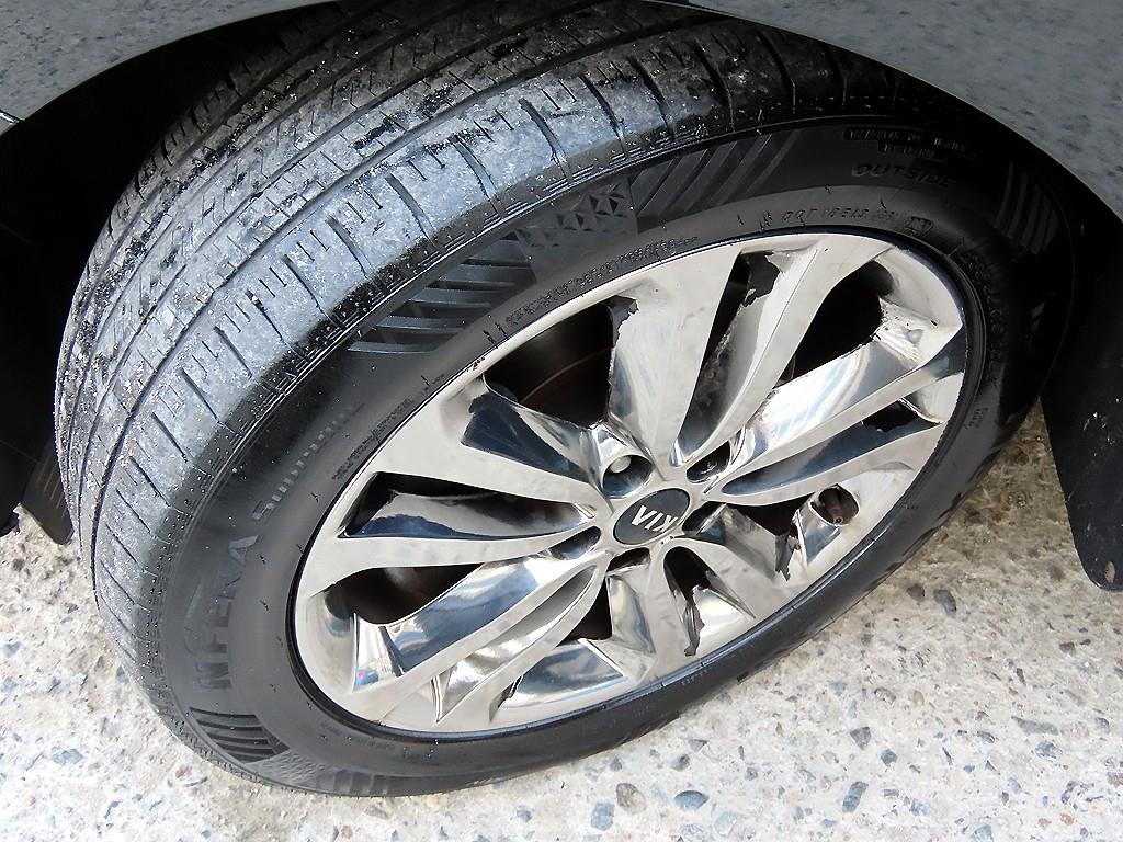 KIA Carnival 2015 Negro - Importación desde Corea - HF Imports Iquique - Foto 20