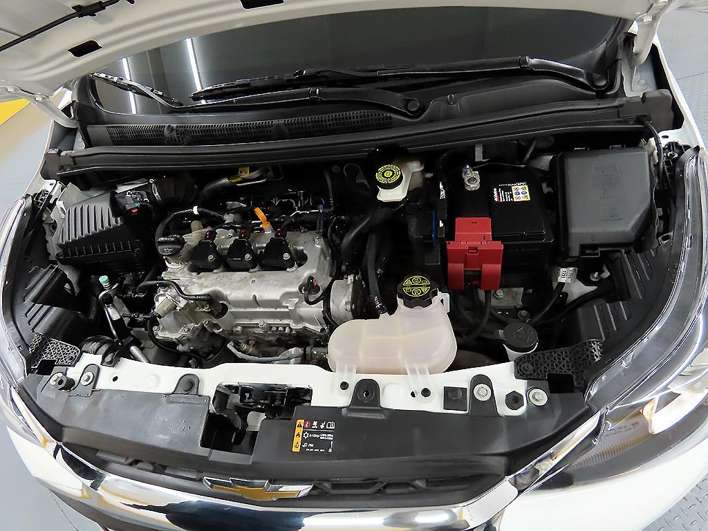 Chevrolet Spark 2021 Blanco - Importación desde Corea - HF Imports Iquique - Foto 18