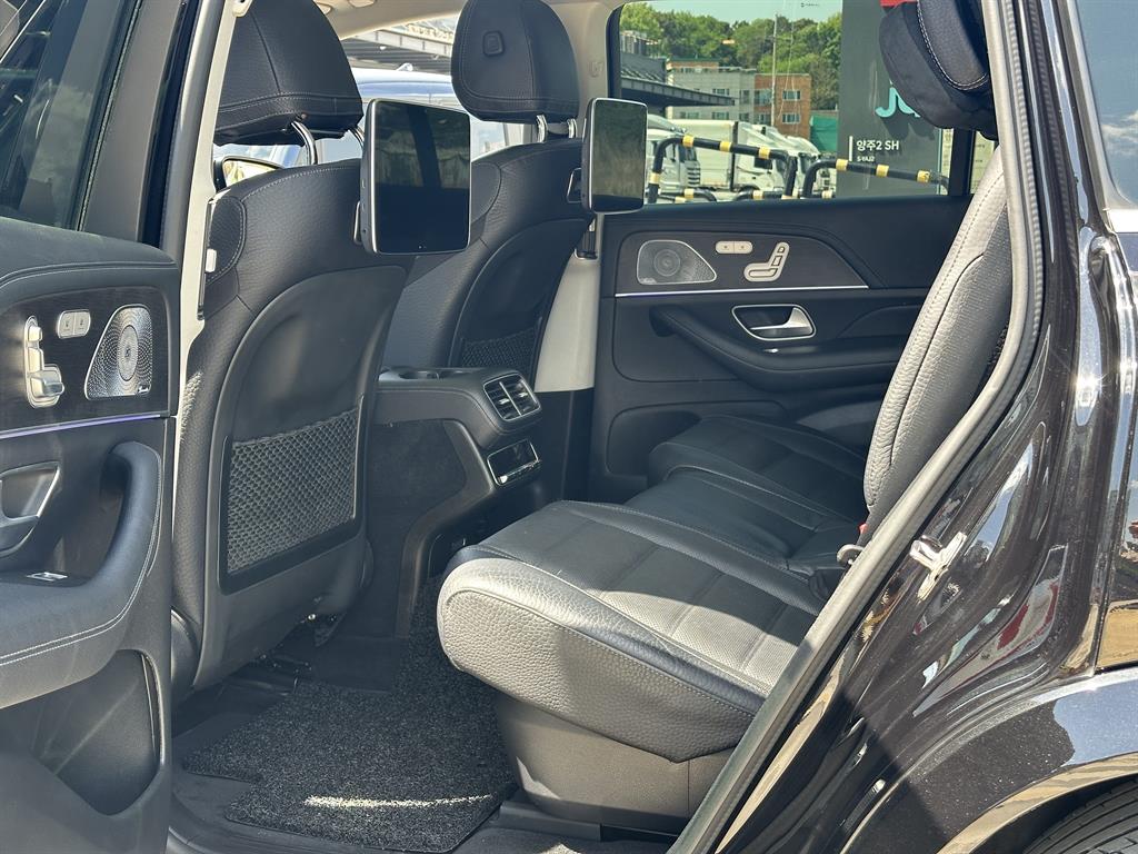 Mercedes Benz GLS Class - Vista 8