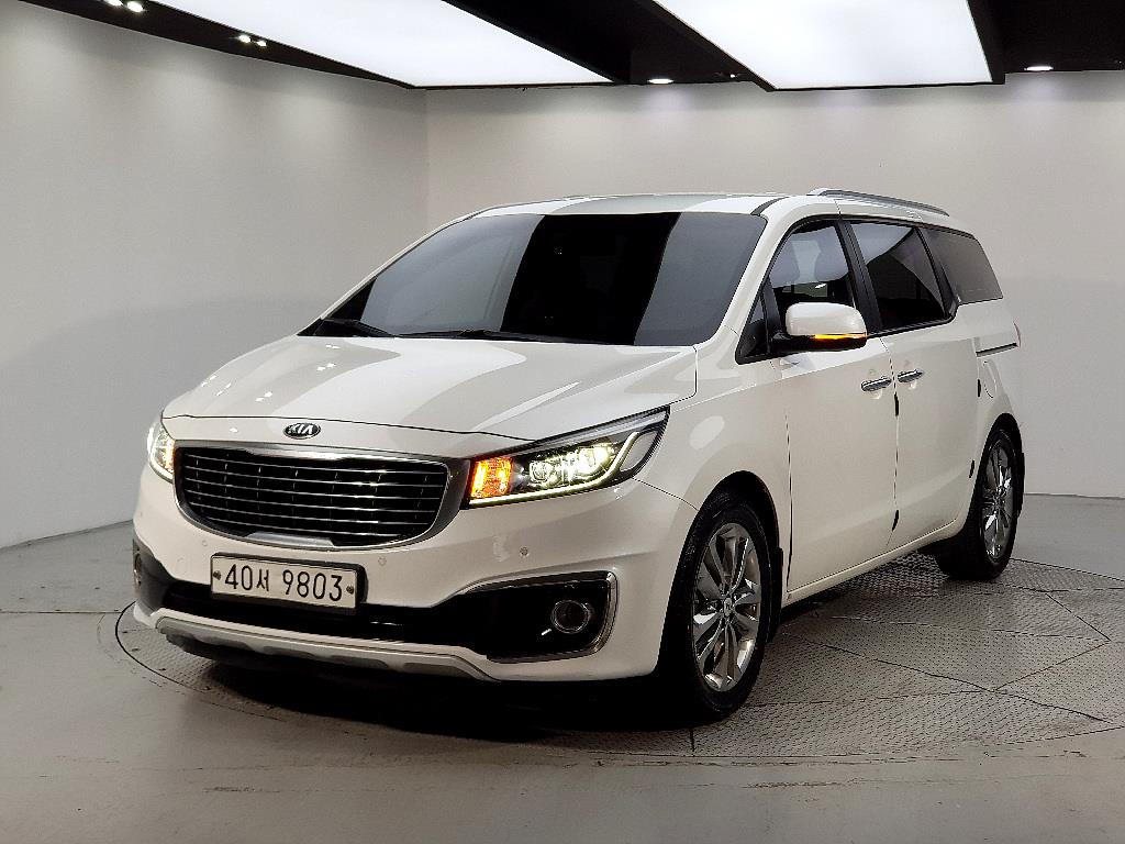 KIA Carnival 2016 Blanco - Importación desde Corea - HF Imports Iquique - Foto 1