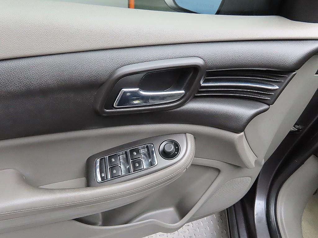 Chevrolet Malibu 2012 Negro - Importación desde Corea - HF Imports Iquique - Foto 10