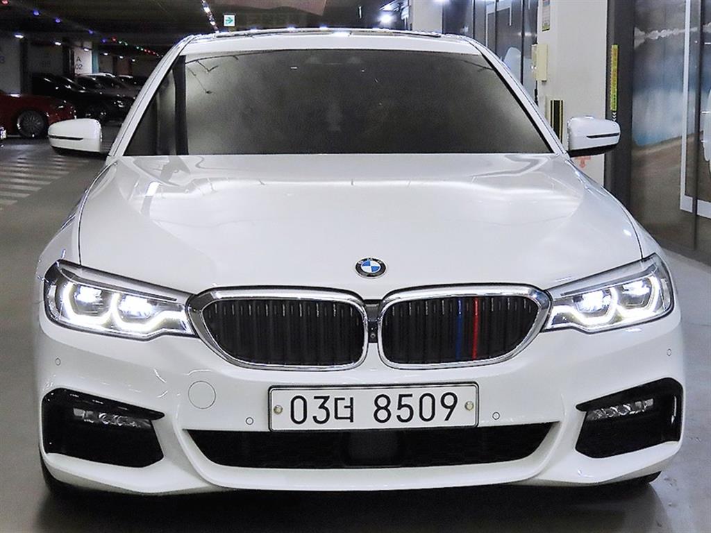 BMW 5 Series - Vista 2
