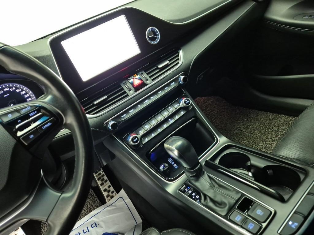 HYUNDAI Grandeur 2017 Negro - Importación desde Corea - HF Imports Iquique - Foto 14