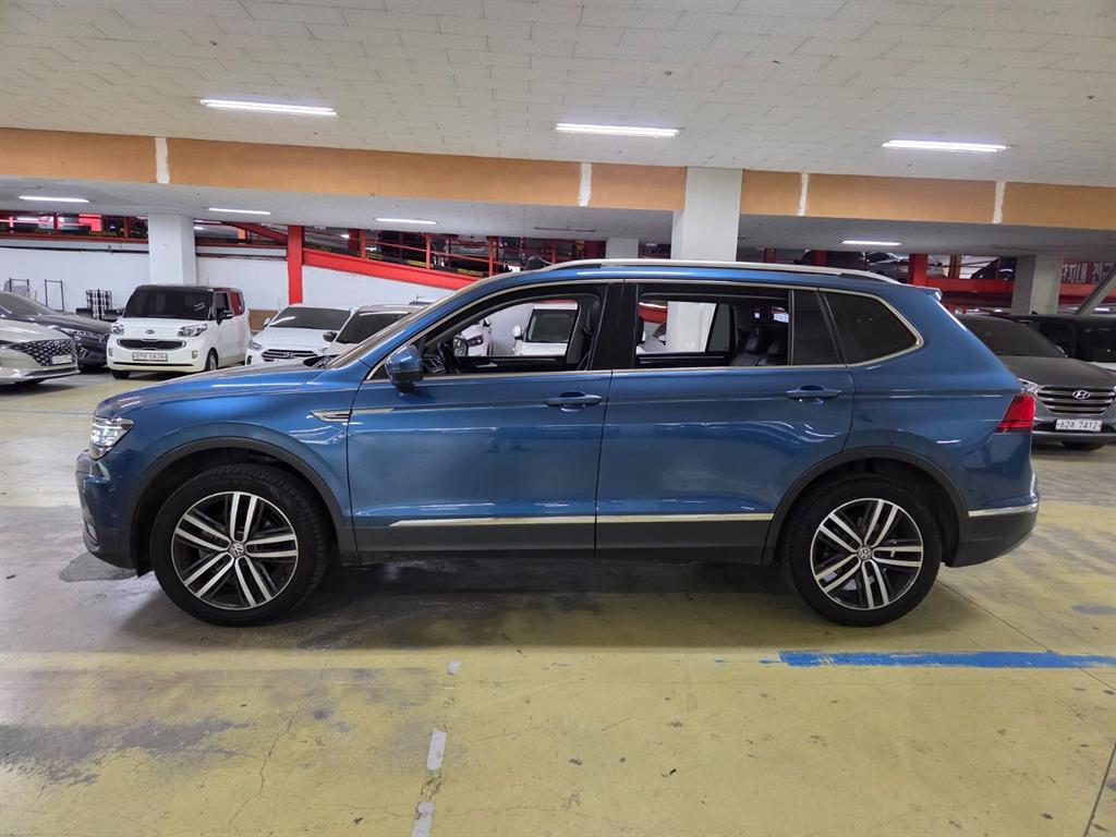 Volkswagen Tiguan - Vista 3
