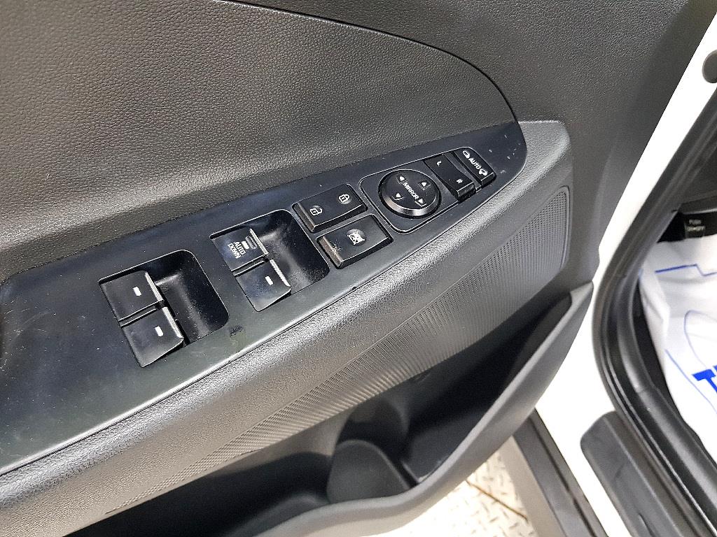 HYUNDAI Tucson - Vista 11