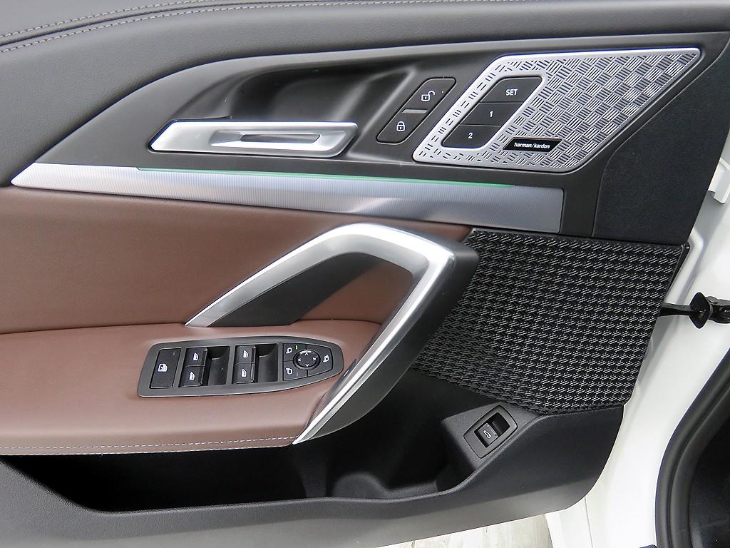 BMW X1 - Vista 11