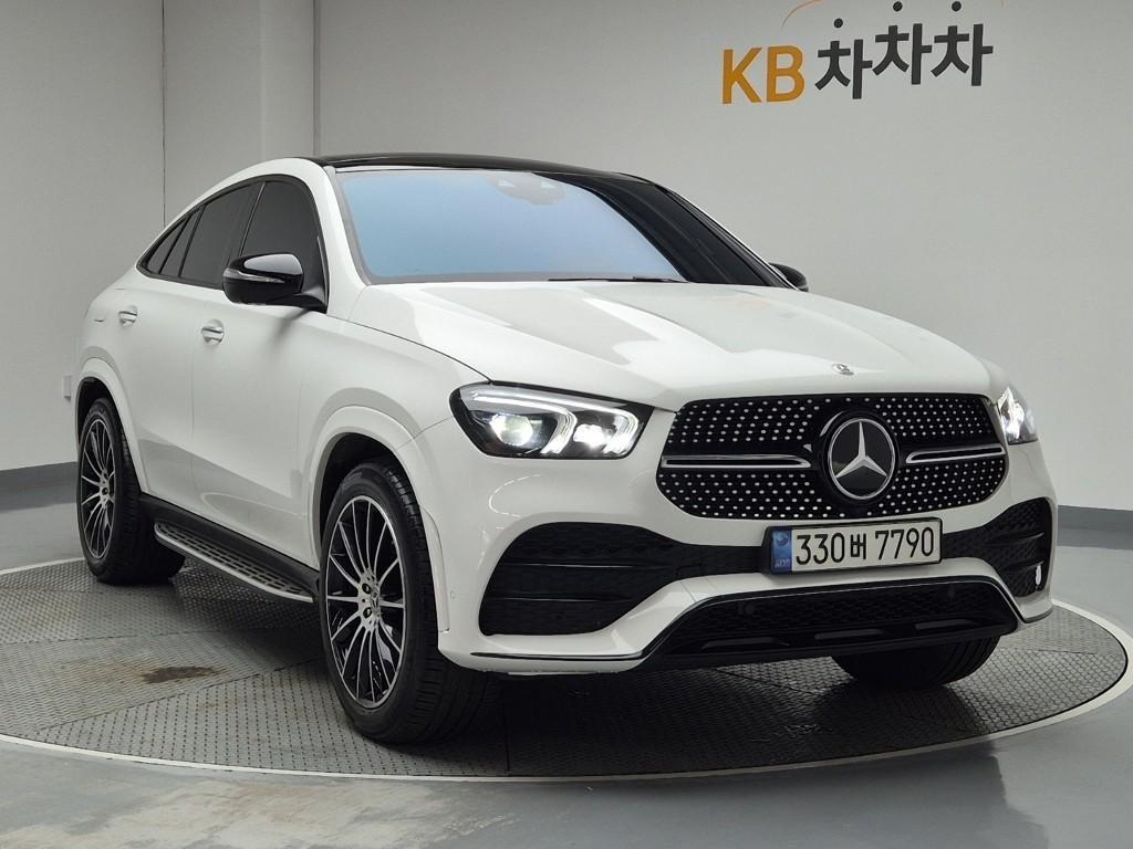 Mercedes Benz GLE Class - Vista 4