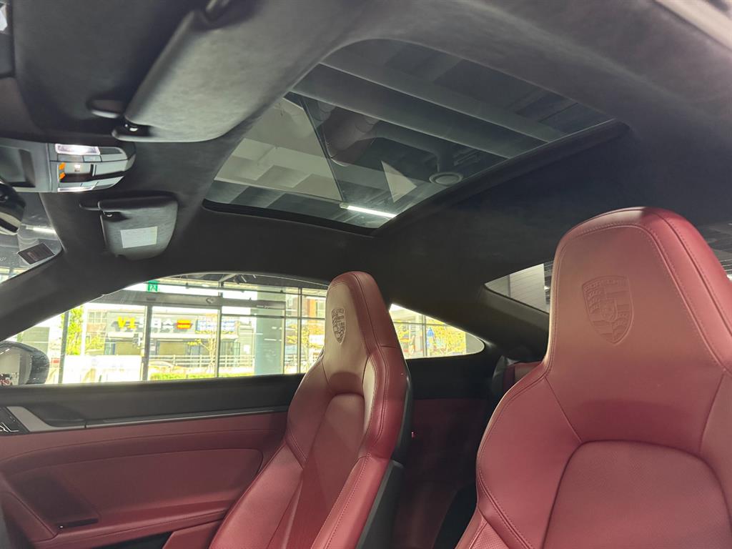 Porsche 911 - Vista 4
