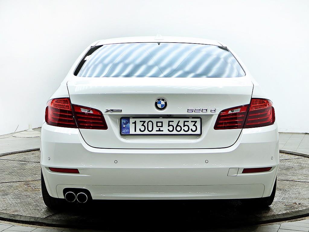 BMW 5 Series - Vista 5