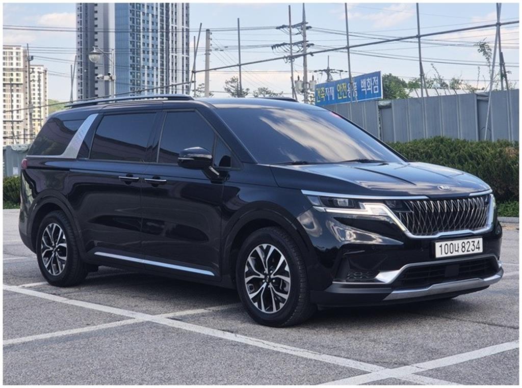 KIA Carnival - Vista 4