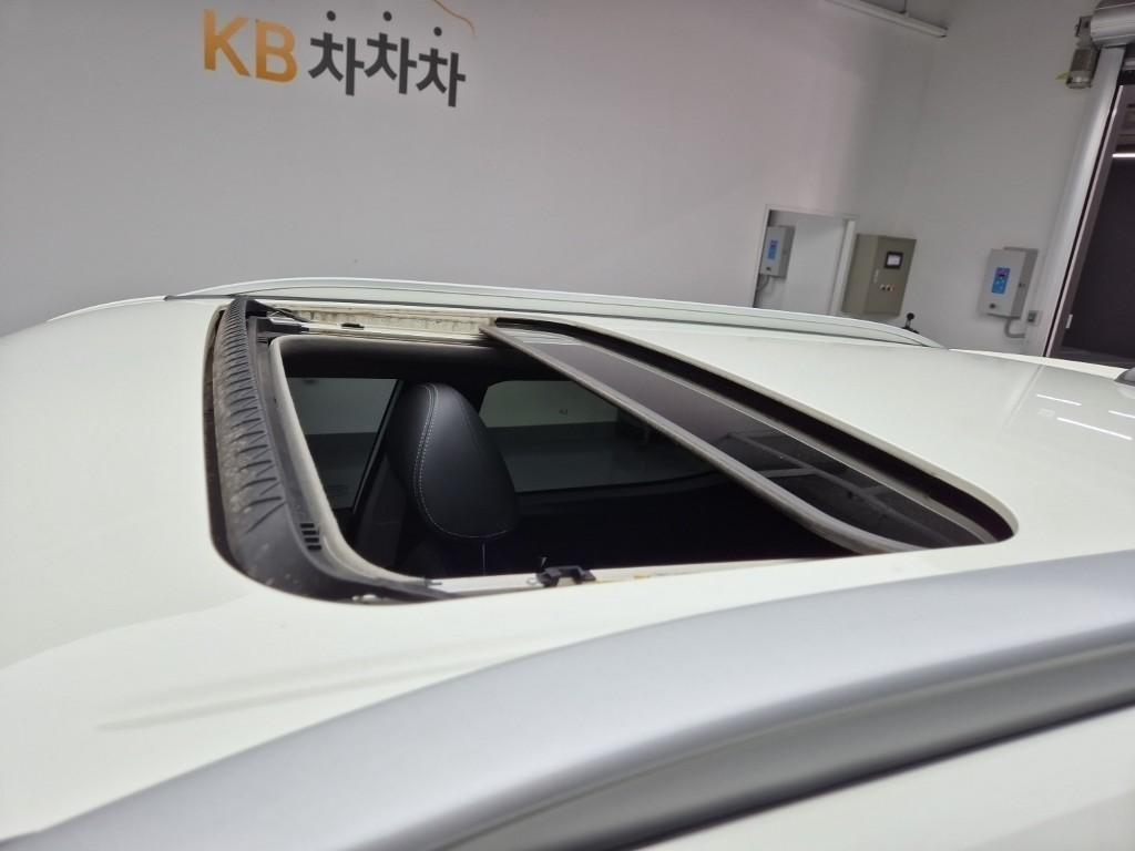 Ssangyong Tivoli 2018 Blanco - Importación desde Corea - HF Imports Iquique - Foto 13
