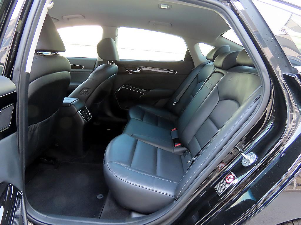 KIA K7 - Vista 6