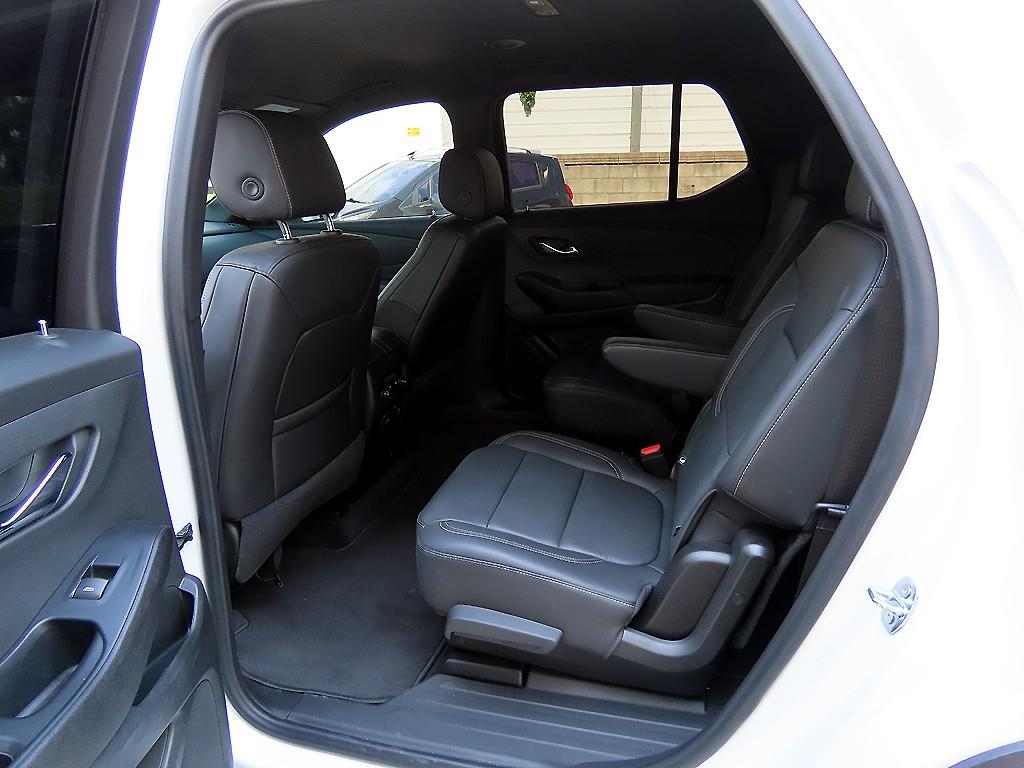 Chevrolet Travers - Vista 6