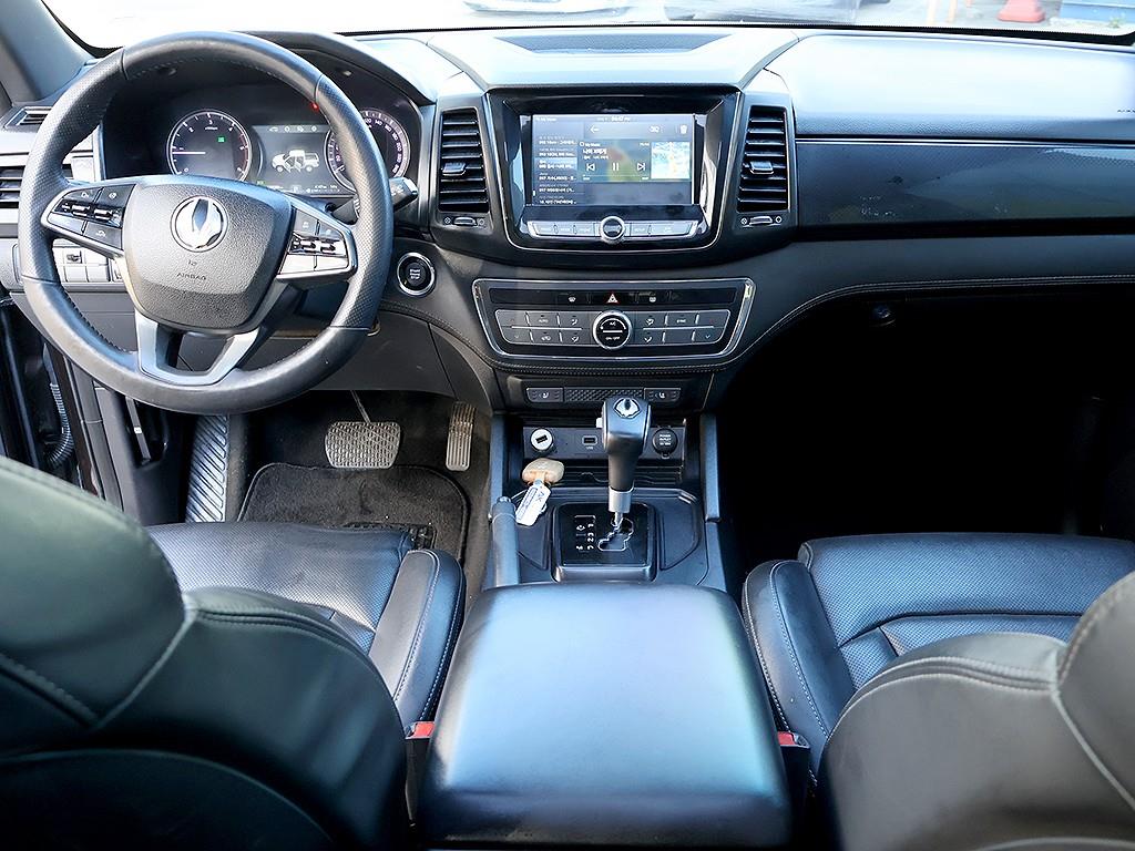 Ssangyong Rexton - Vista 9