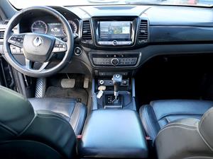 Ssangyong Rexton - Vista 10