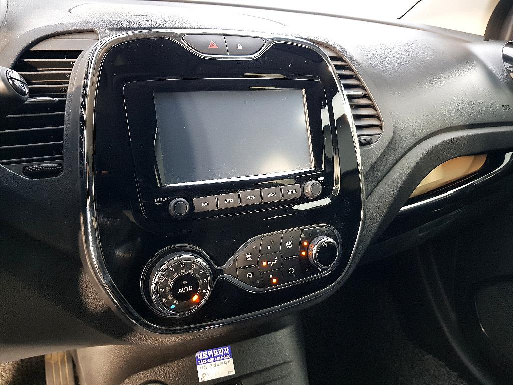 SAMSUNG QM3 - Vista 12