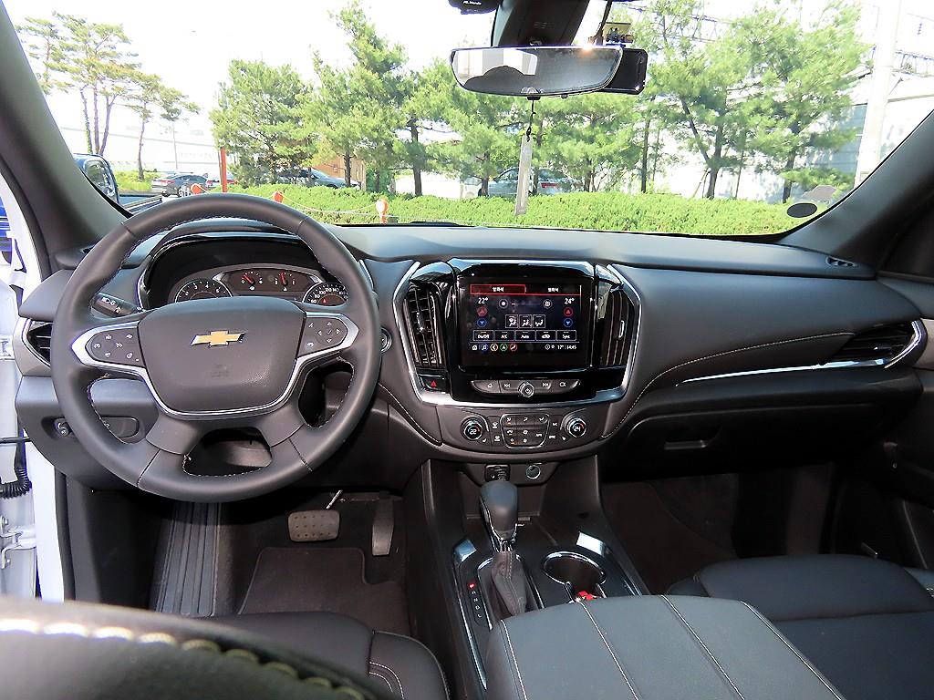 Chevrolet Travers - Vista 8