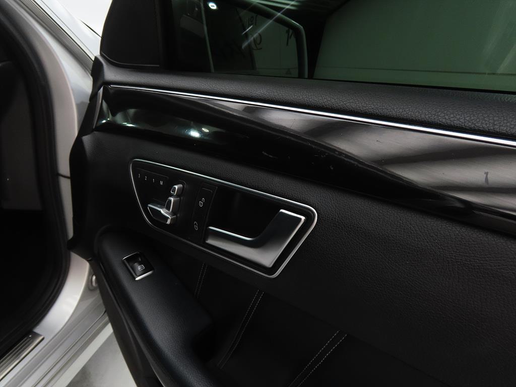 Mercedes Benz E class 2016 Plateado - Importación desde Corea - HF Imports Iquique - Foto 17