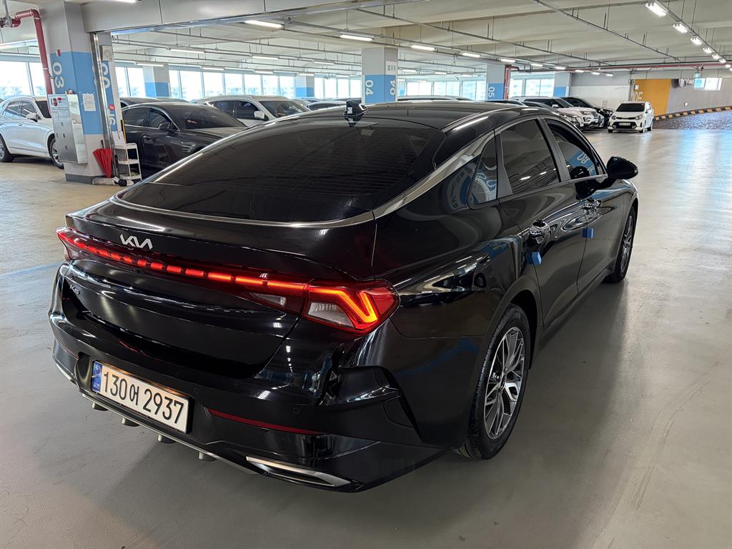 KIA K5 - Vista 6