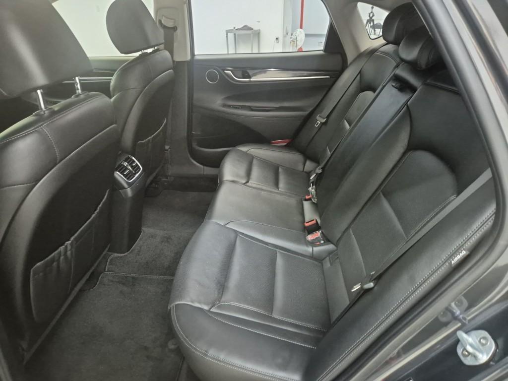 HYUNDAI Grandeur - Vista 12