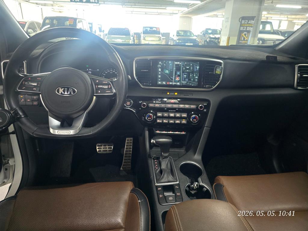 KIA Sportage - Vista 5