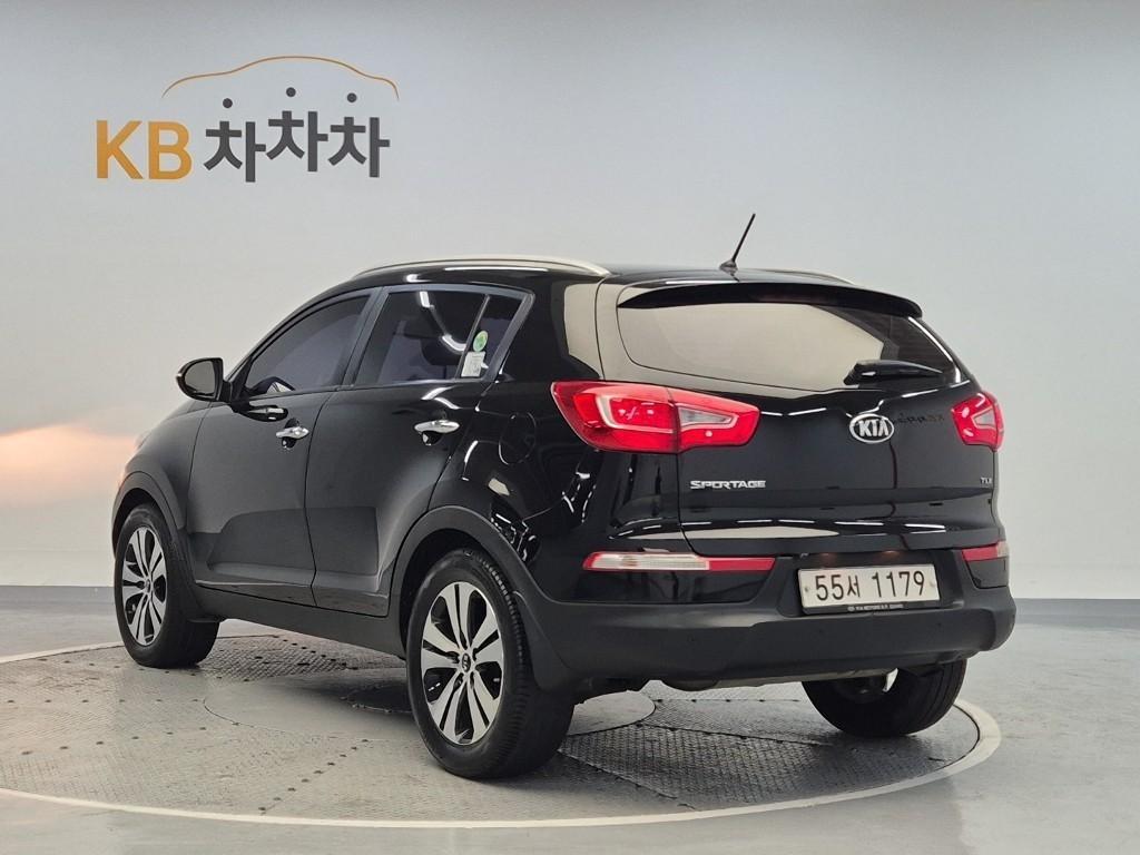 KIA Sportage - Vista 2