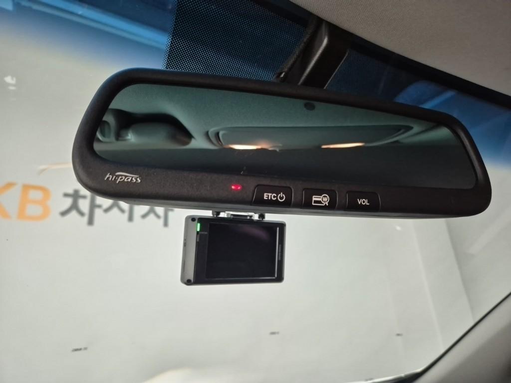 KIA Sportage - Vista 10