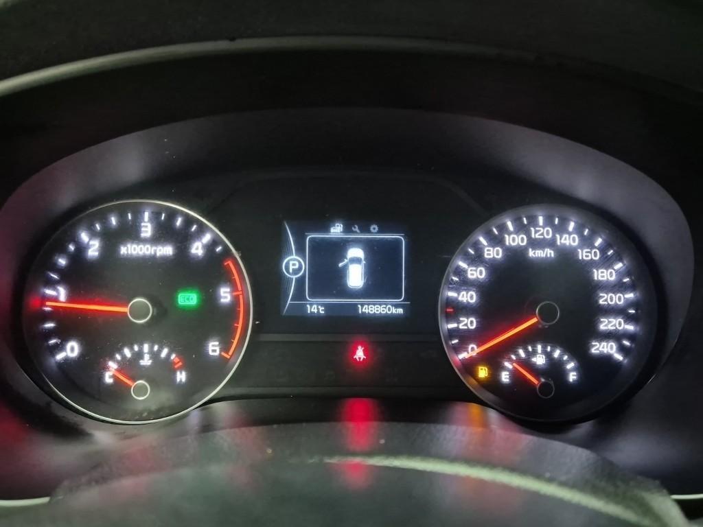 KIA Sportage - Vista 11