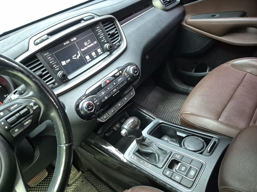 KIA Sorento 2016 Gris - Importación desde Corea - HF Imports Iquique - Foto 16