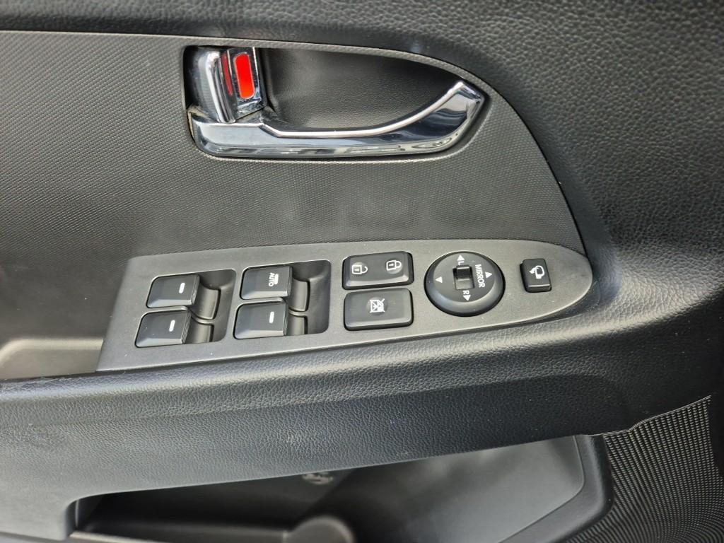 KIA Sportage 2013 Negro - Importación desde Corea - HF Imports Iquique - Foto 18