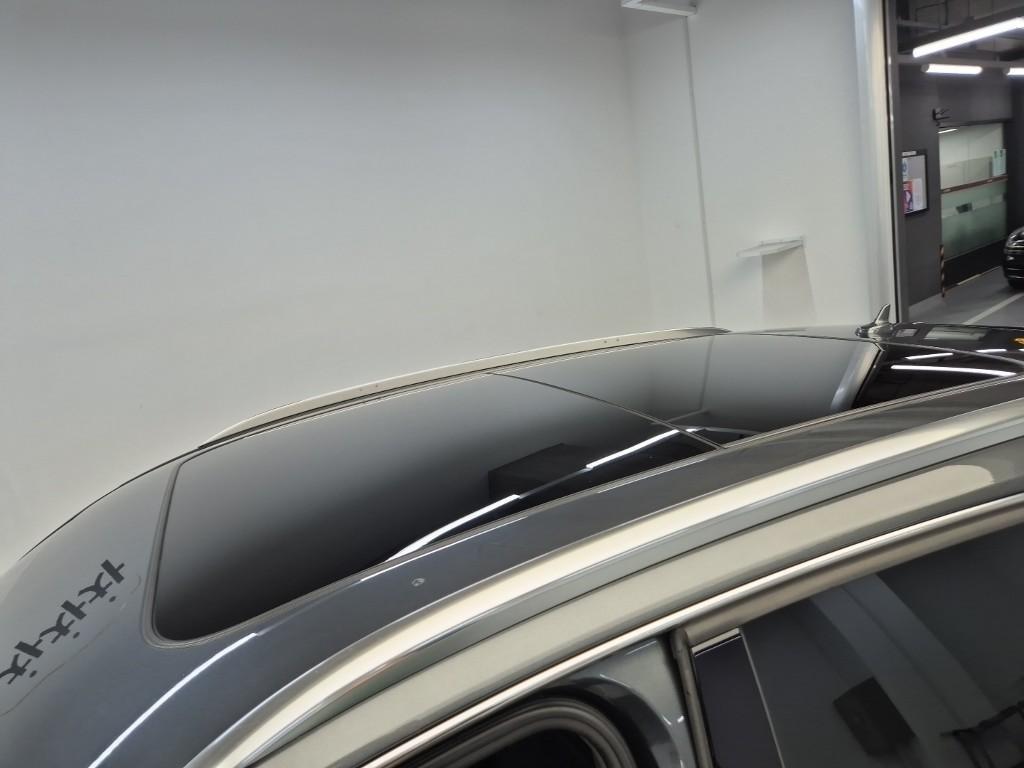 Audi SQ5 - Vista 12