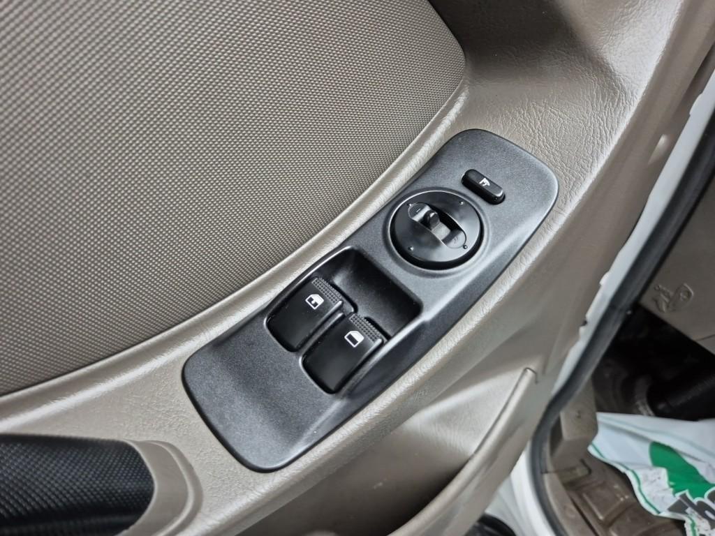 Small Truck Normal Box(Low Deck) 2022 Blanco - Importación desde Corea - HF Imports Iquique - Foto 15