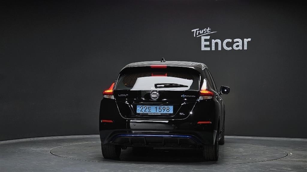 Nissan Leaf - Vista 4
