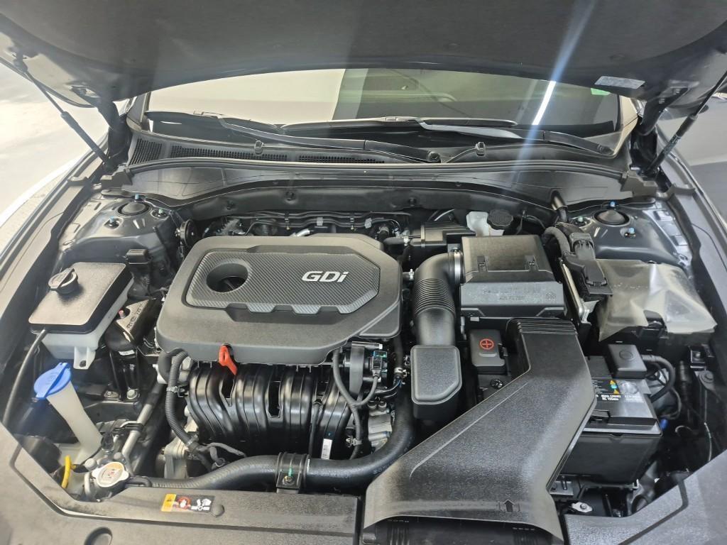 HYUNDAI Grandeur - Vista 5