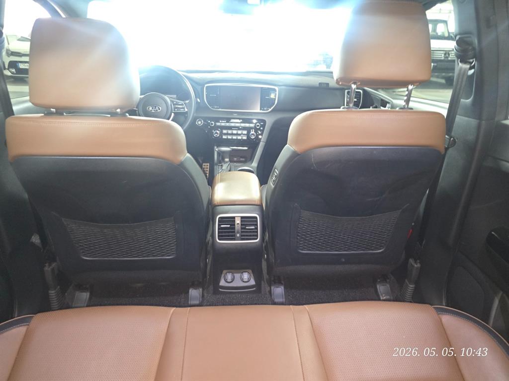 KIA Sportage - Vista 11