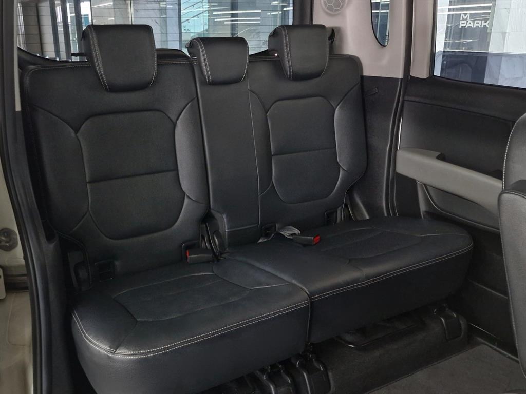 KIA Ray - Vista 11