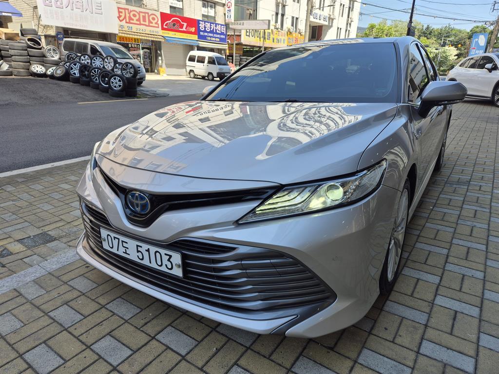 Toyota Camry - Vista 3
