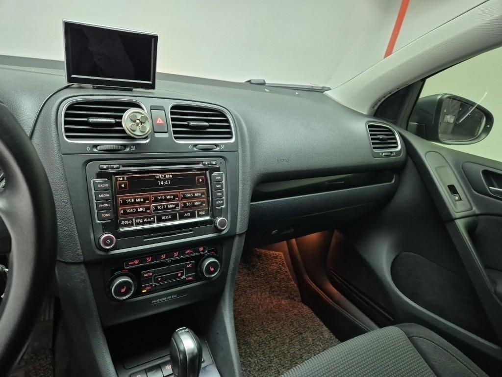 Volkswagen Golf 2013 Gris - Importación desde Corea - HF Imports Iquique - Foto 18