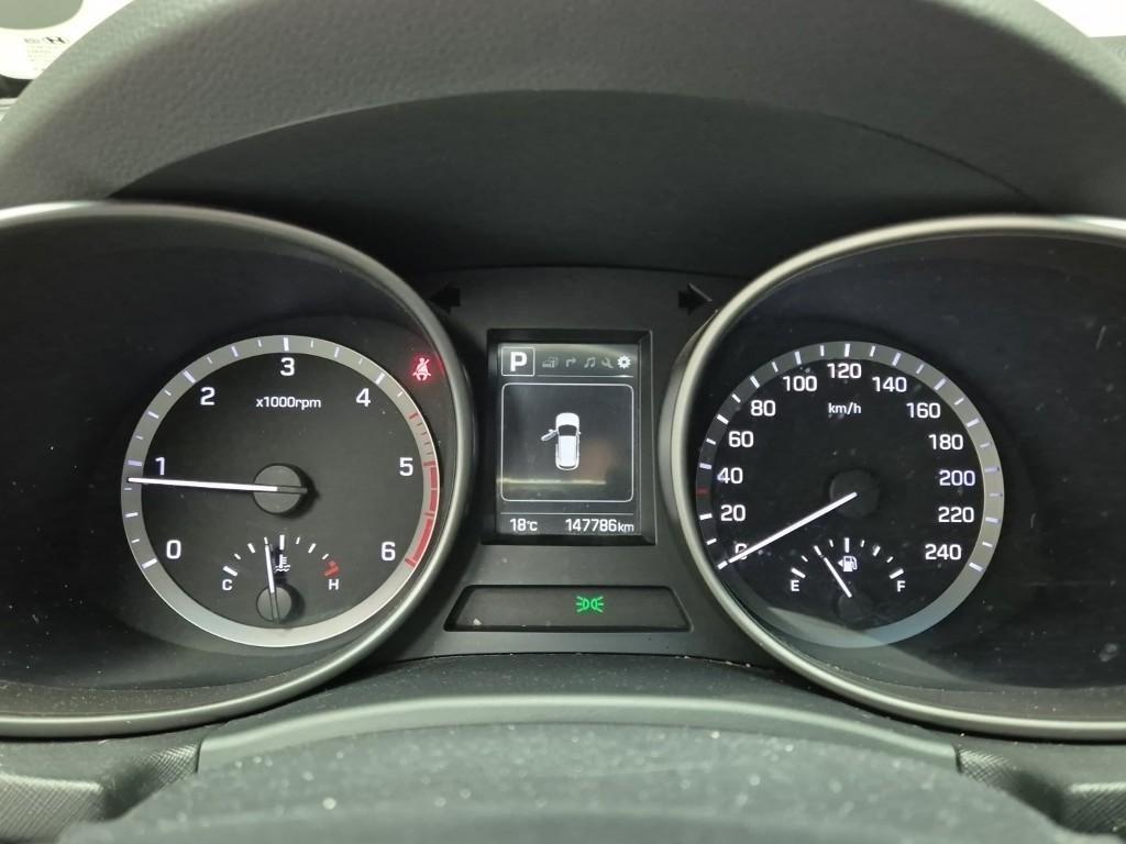 HYUNDAI Santa Fe - Vista 8